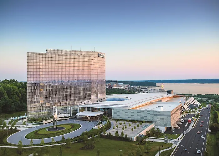 Discover the Best Hotels Close to National Harbor for Your Next Trip