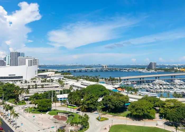 Discover the Best Hotels Near the Port of Miami for Your Next Stay