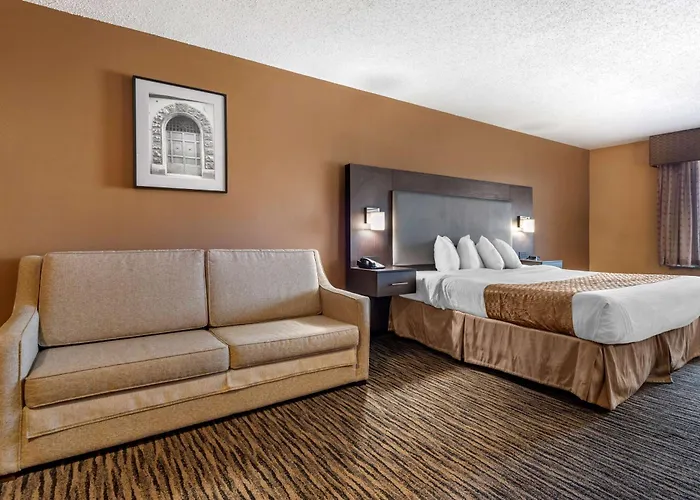 Top Hotels in Syracuse, New York