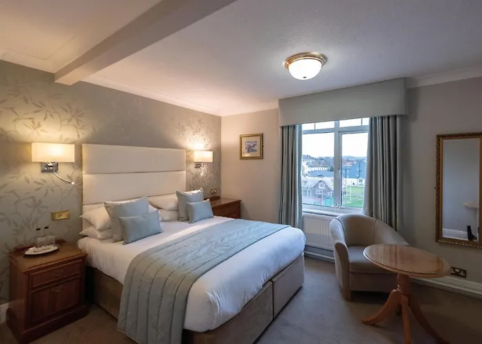 Top Hotels with Entertainment in Sidmouth