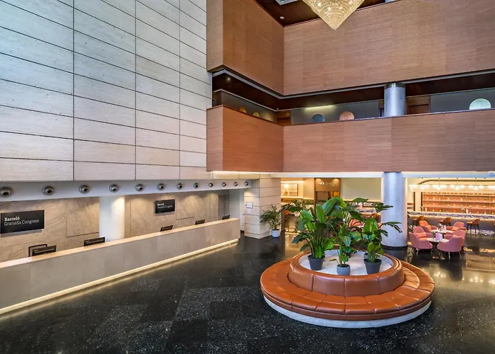 Lujosos Hoteles 5 Estrellas en Granada, España