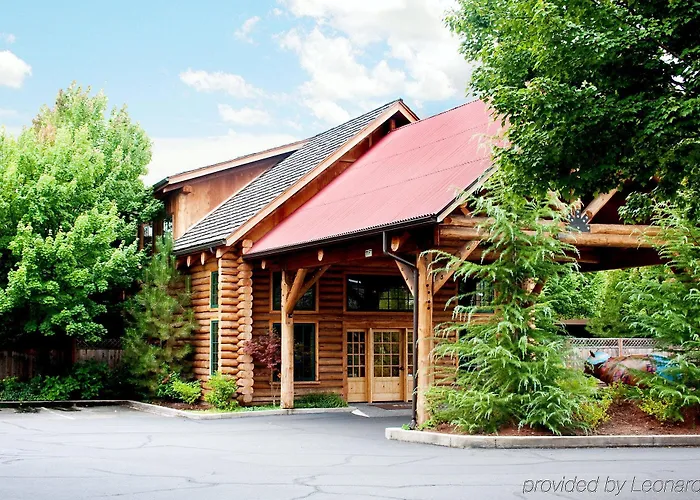 Top Grants Pass Hotels: Your Ultimate Accommodation Guide