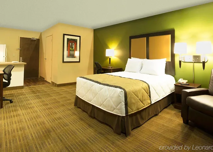 Exploring the Top-Rated Hotels in Bakersfield, CA