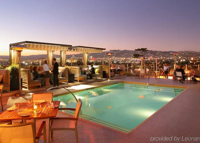 Discover the Best Romantic Hotels with Jacuzzi in Los Angeles for an Unforgettable Stay