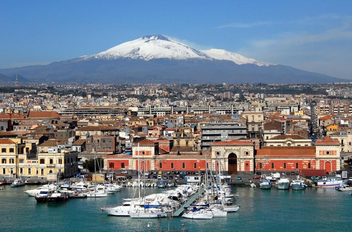 Where to sleep in Catania: tips and the best places to stay