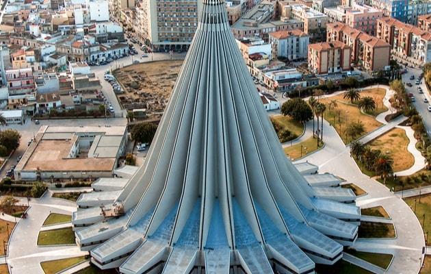 madonna-delle-lacrime_1