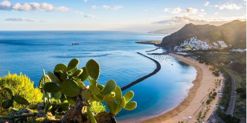Canary Islands: Destinations, Climate, What to See and Map